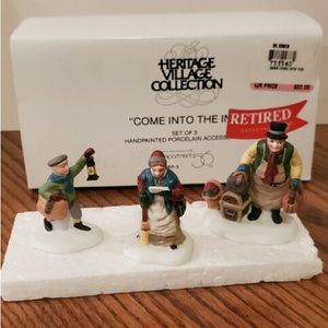 Department 56  Heritage Village Collection  Dickens Village “Come Into The Inn”